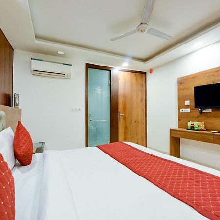 Glory Inn Near Delhi International Airport Neu-Delhi Exterior foto