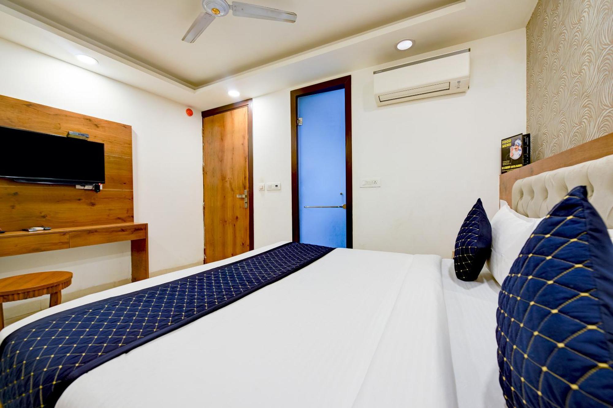 Glory Inn Near Delhi International Airport Neu-Delhi Exterior foto